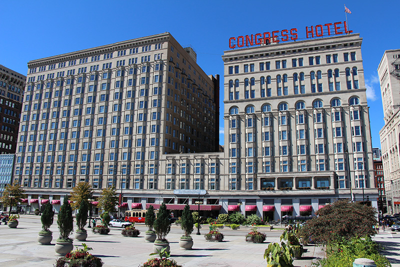 CONGRESS PLAZA HOTEL